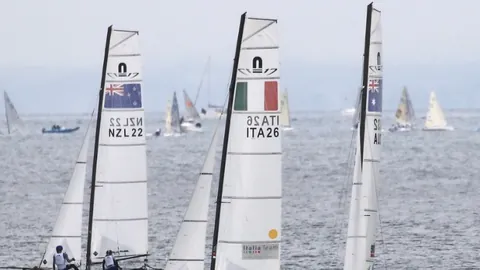 “2025年1月6日港珠澳大桥香港段半马赛事即将启动”